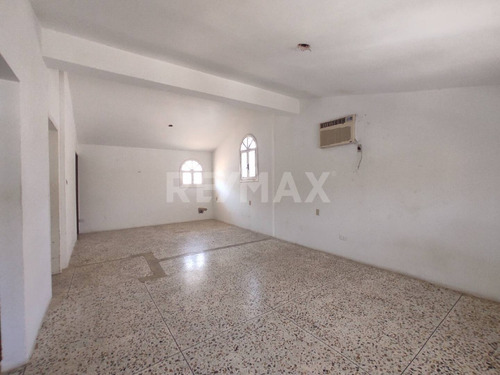 Imagen 12 de 16 de Casa Comercial En Venta La Viña Liseth Varela C134690 Tlf-0414-4183728