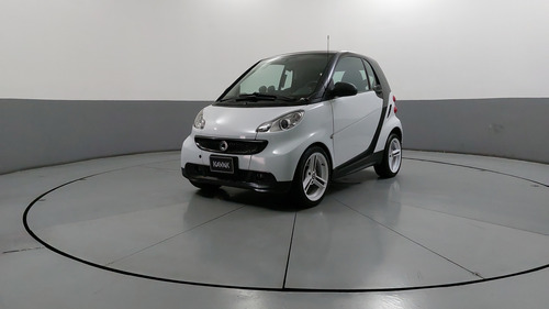 Smart Fortwo 1.0 COUPE MHD BLACK AND WHITE