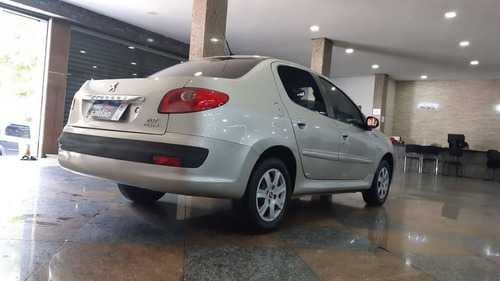 Peugeot 207 1.4 Xr Passion Flex 5p - 2011
