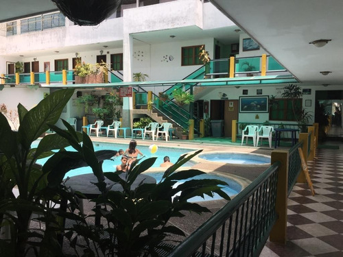 Imagen 8 de 17 de Hotel En Venta Playón Ocumare De La Costa De Oportunidad 04126903606