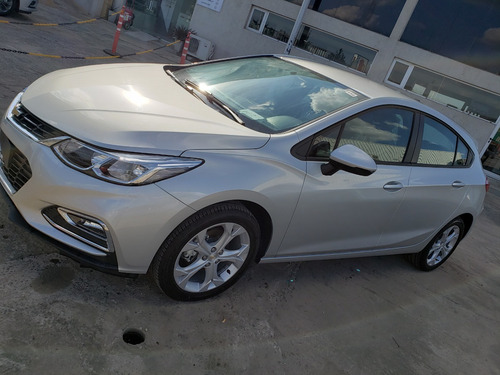 Imagen 14 de 15 de Chevrolet Cruze 5 1.4 Lt At 5p