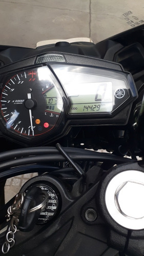 Yamaha R3