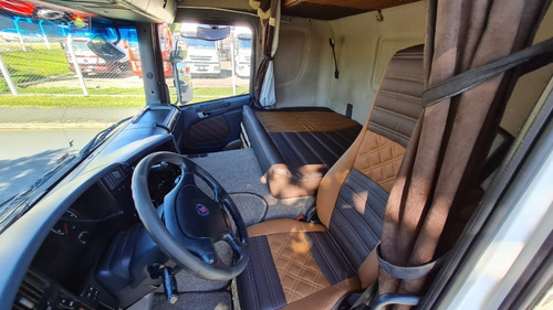 Imagem 8 de 15 de Scania P360 6x2 Trucado Fino Trato Ano 2014