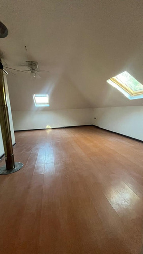 Se Vende Casa Real Oportunidad En Excelente Sector
