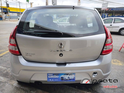 Imagem 5 de 7 de Renault Sandero 1.0 Expression 16v Flex 4p Manual