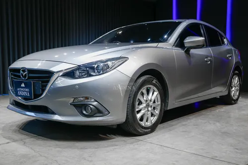 Mazda 3 Touring 2.0