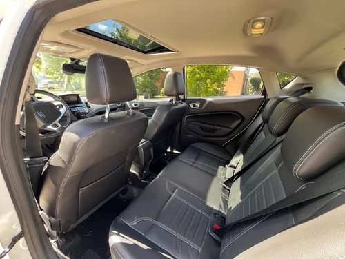 Ford Fiesta Titanium Powershift 1.6l