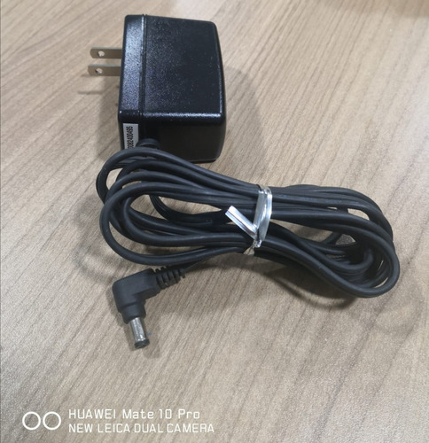 Power Adaptor Ac 220v A 5v.  2.5a  Modelaf1205-b