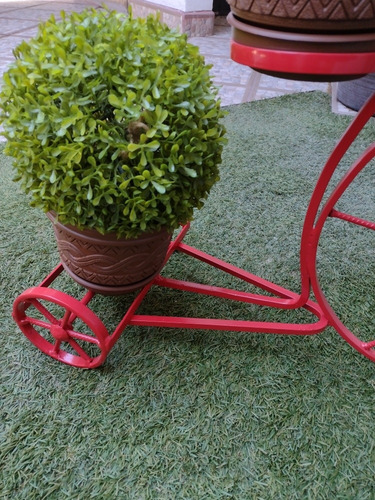Imagen 8 de 12 de Maceteros Modelo Bicicleta