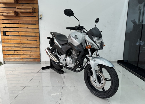 Honda Cb 300r 2010 Prata 30.000 Km