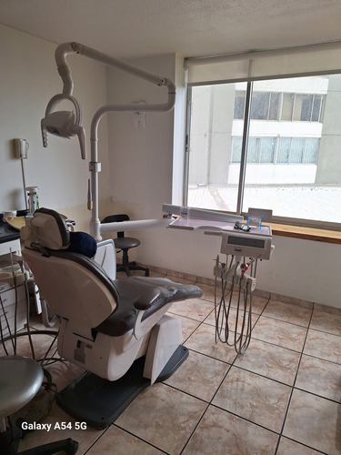 Departamento Con Clínica Dental Instalada