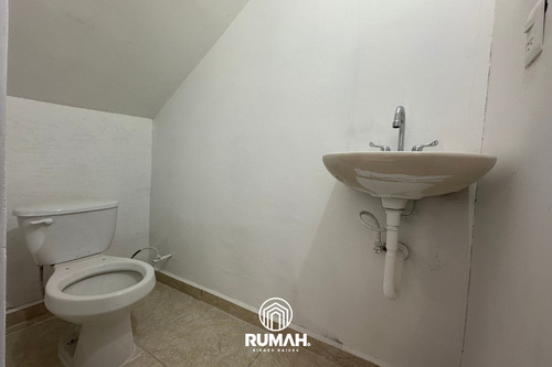 Casa En Venta En Col. Flores Magón