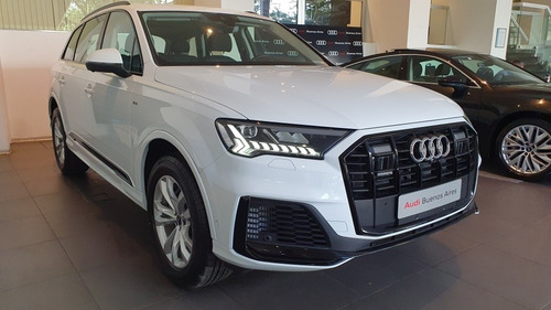 Imagen 2 de 25 de Audi Q7 2021 0km 55 Tfsi 340cv S Line Quattro Audibsas