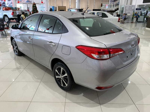 Yaris Sedã Xs Connect 1.5l Cvt 2020
