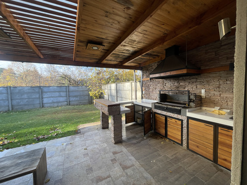 Arriendo Casa En Condominio Las Rastras