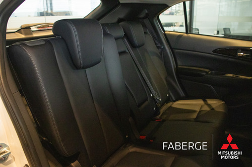 Mitsubishi Eclipse Cross 1.5 MIVEC TURBO GASOLINA HPE BLACK CVT