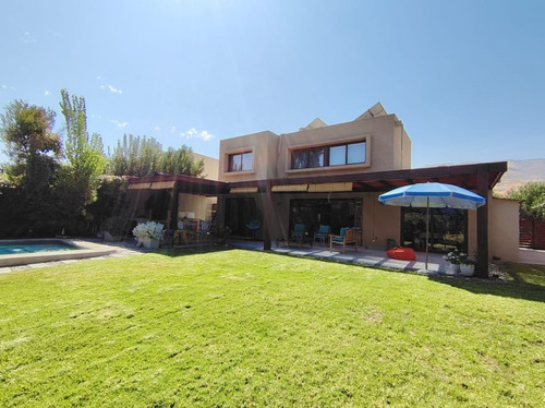 Condominio Con Acceso A La Laguna Piedra Roja De Chicureo