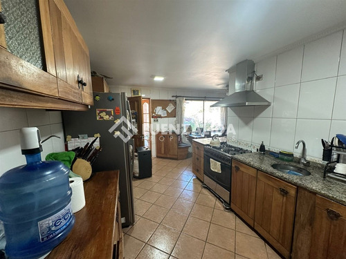 Casa En Arriendo De 7 Dorm. En Talagante