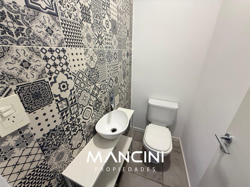 Ph En Venta De 2 Ambientes Con Patio Y Parrilla - San Martín Centro