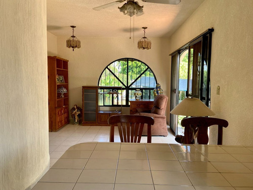 Imagen 8 de 30 de Vendo Casa En Fraccionamiento, Amplio Jardín, Oaxtepec, Enfr