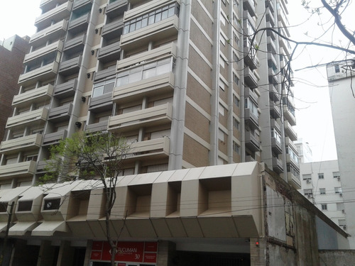 Imagen 4 de 13 de Depto.2 Amb.todo A La Calle-50 Mts.