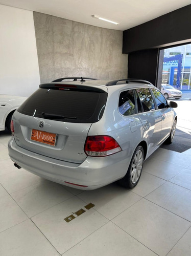 Imagem 5 de 15 de Jetta 2.5i Variant 20v 170cv 2011