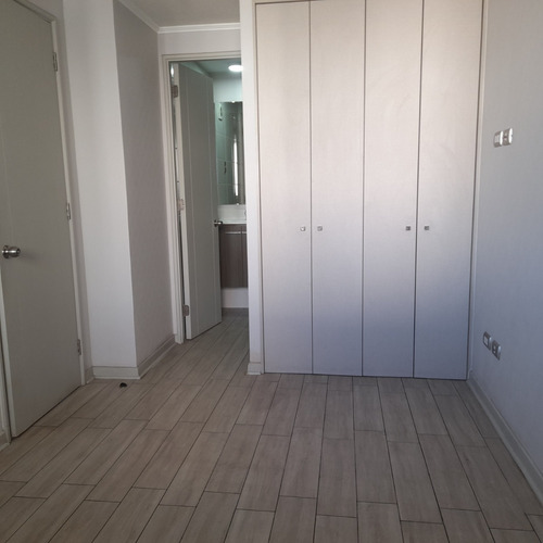 2d 2b En Suite. Con Estacionamiento Y Bodega. A Pasos Metro.