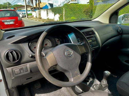 Nissan Livina Nissan Livina S 1.6 Flex Manual