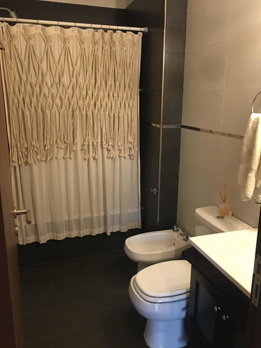 Imagen 9 de 14 de Departamento Con Cochera En Venta! Pinamar