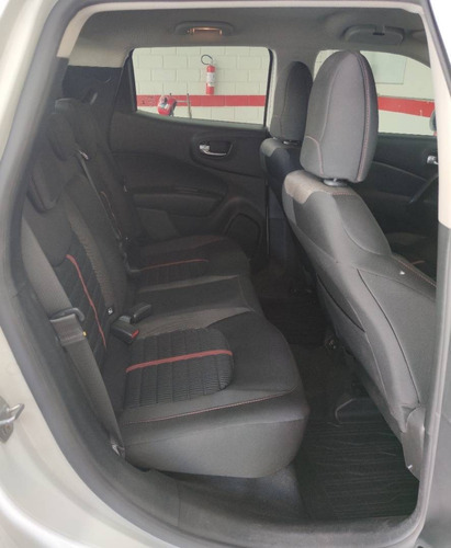 Imagem 7 de 8 de Fiat Toro 1.8 16v Evo Flex Freedom At6