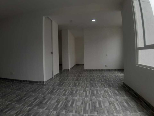 Imagen 8 de 15 de Vendo Apartamento En Poblado Campestre T.p