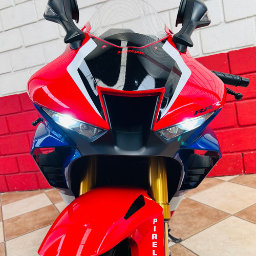 Honda Cbr 1000 Rr-r Fireblade Sp - Ano 2022 - Km 4.000