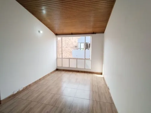 Apartamento En Venta En Modelia. Cod V16411