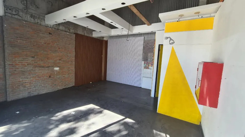 Locales Comerciales En Arriendo | Av. Perú 733 | Alto Flujo