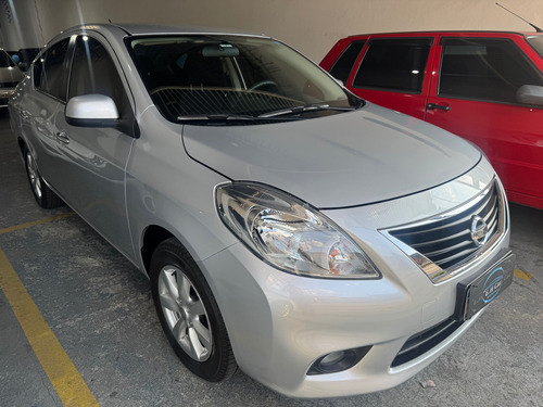 Nissan Versa 1.6 16v Sl Flex 4p