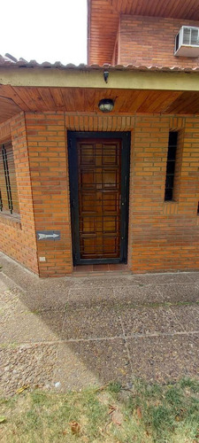 Imagen 2 de 8 de Ph 2 Ambientes Amueblado - Alquiler Temporario - Quilmes Oeste