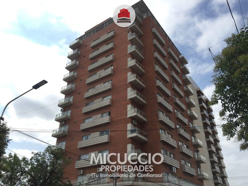 Departamento En Venta, Moreno 615 2° D, Escobar Centro