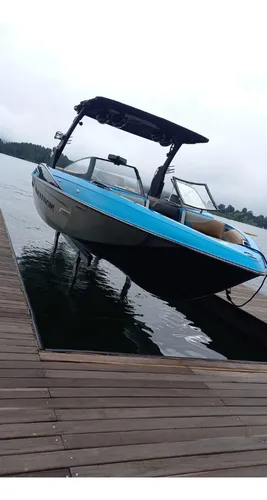 Smart Dock Elevador Para Bote De 3.000 Kl