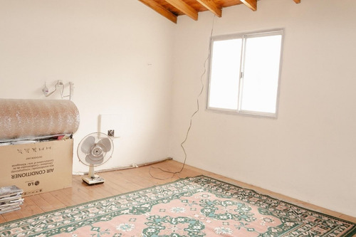 Excelente Casa - Jose C. Paz