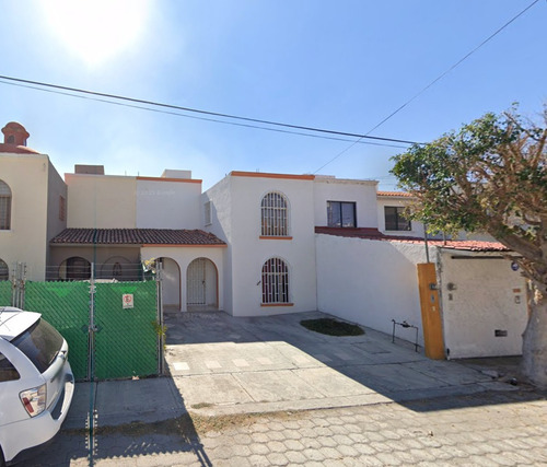 Casa En Venta En La Joya Queretaro