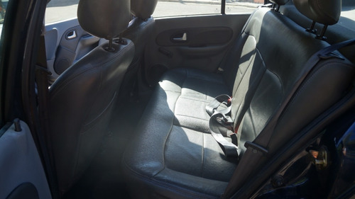 Renault Clio Privilège Hi-flex 1.6 16v 5p