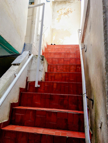 Vendo Sobrado Com Salão Comercial E Mais 2 Casas