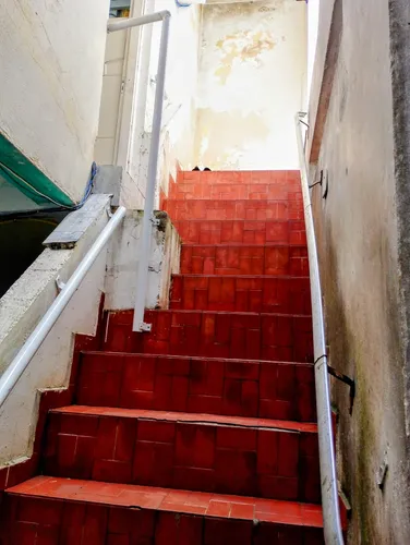 Vendo Sobrado Com Salão Comercial E Mais 2 Casas