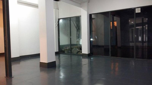Imagen 9 de 13 de Av. Juan B. Justo Y Murillo: Venta De Local/depòsito
