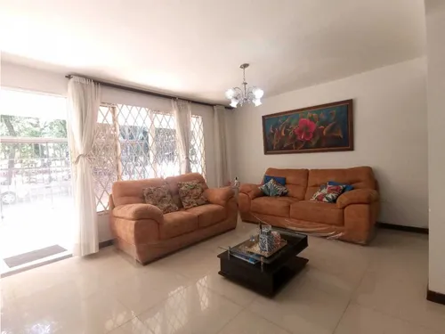 Se Vende Casa Independiente Un Nivel + Terraza En Mayapan Las Vegas