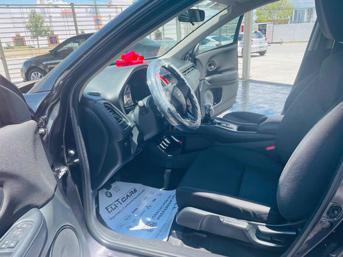 Imagen 10 de 11 de Honda Hr-v 2016 1.8 Uniq Mt