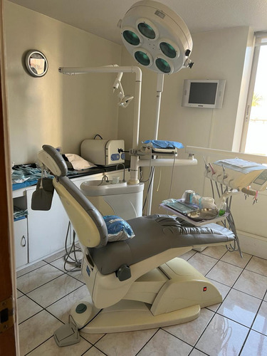 Departamento Con Clínica Dental Instalada