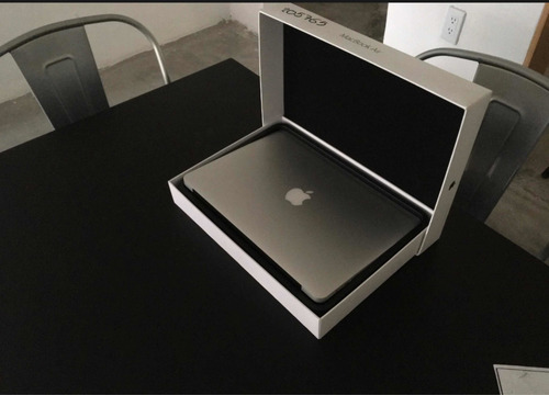 Macbook Air 2017 13 Pulgadas Intel Core I5 8gb Ram 128gb Ssd (Usado)