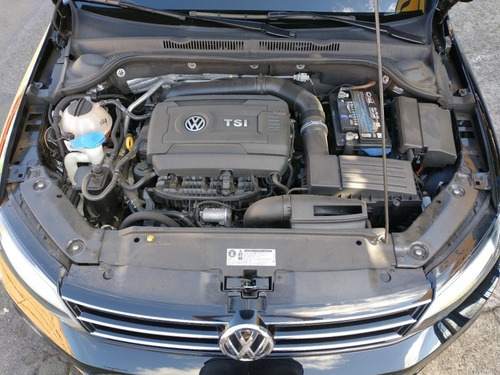 Imagem 7 de 14 de Volkswagen Jetta Highline 2.0 Tsi 16v Gasolina 4p Automatico