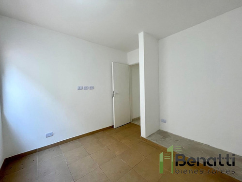 Imagen 8 de 13 de Dpto De 3 Amb. Interno Con Terraza Propia. Sin Expensas